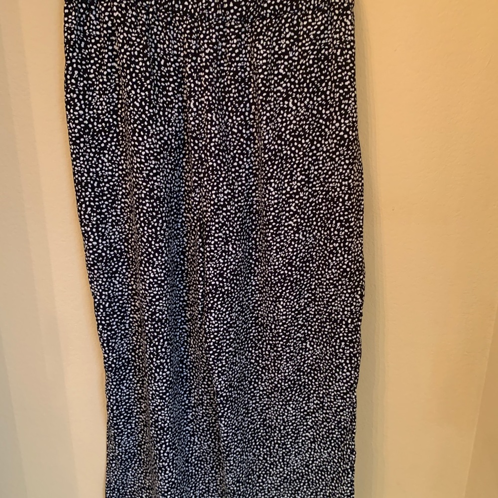 LOFT Monochrome Patterned Wide Leg Pants - Picture 4 of 6
